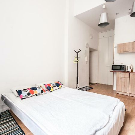 Apartment In The Center Of Varşovia Exterior foto